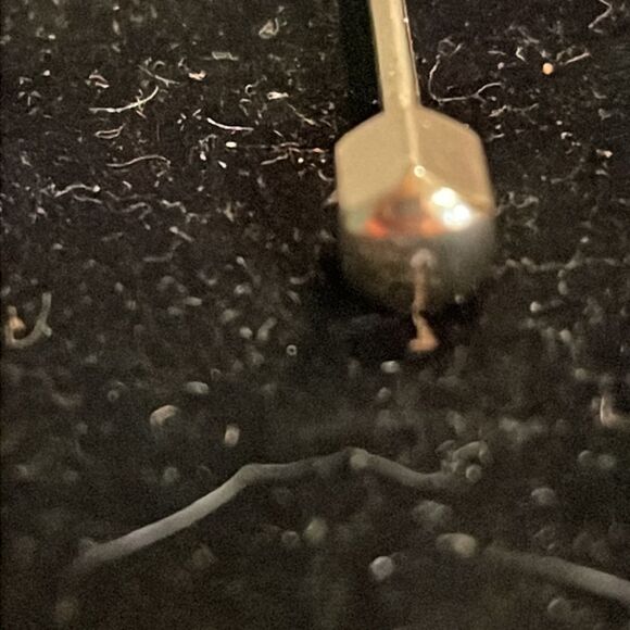 Vintage-1960s-gold tone hexagonal shaped tie tack/lapel pin - Picture 9 of 12